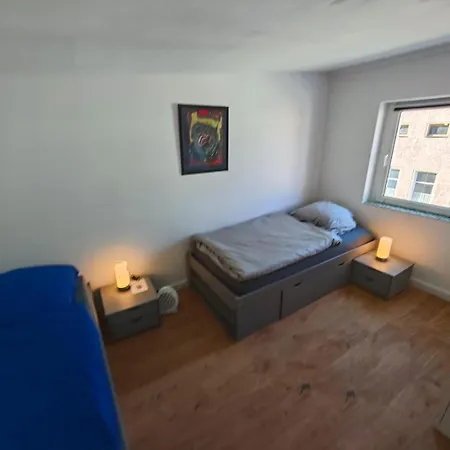 Neu Saniertes Penthouse Mit Offener Wohnkueche Магдебург