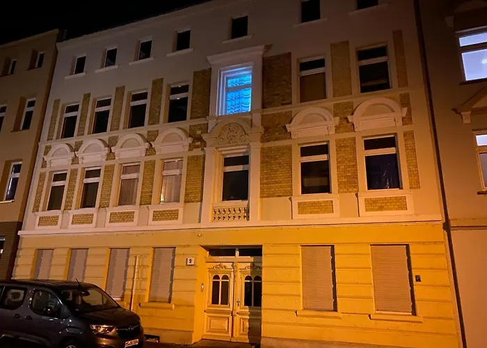 Neu Saniertes Penthouse Mit Offener Wohnkueche *