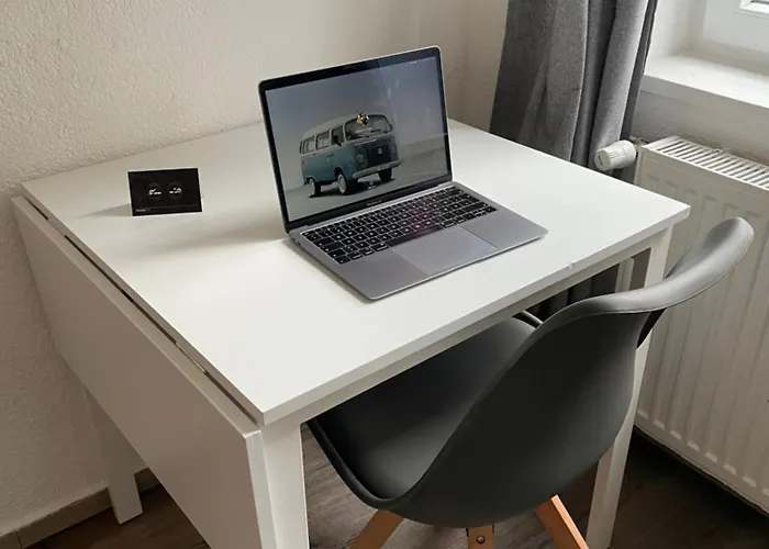 아파트 Neu Saniertes Penthouse Mit Offener Wohnkueche 마그데부르크